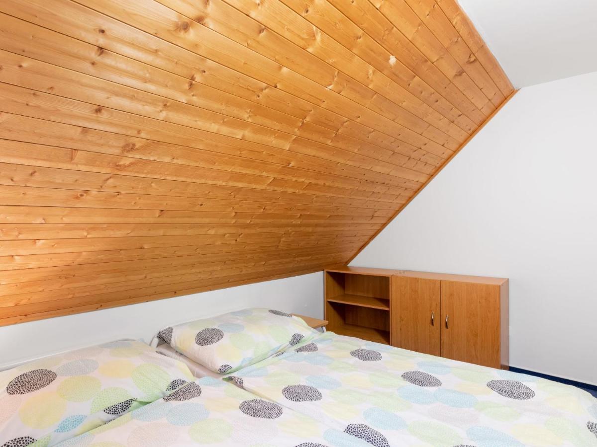 Holiday Home Holiday Hill 29 By Interhome Cista  Exterior photo