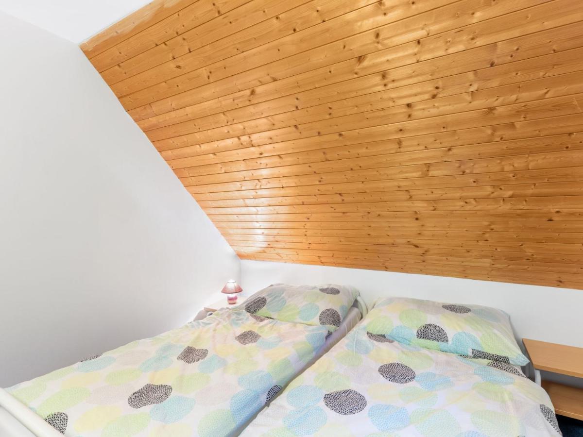 Holiday Home Holiday Hill 29 By Interhome Cista  Exterior photo